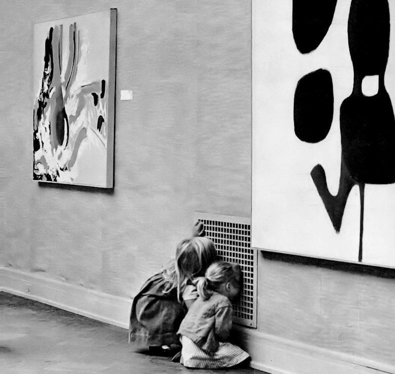 Children at the San Francisco Museum of Art, 1963.